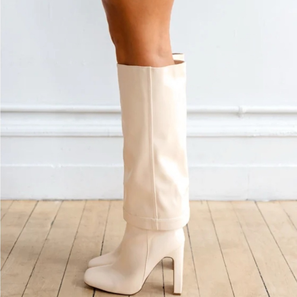Lulu's Boots Lorlia Cream Almond Square Toe Fold Over Knee High Boots Size 8 NIB - Picture 3 of 3